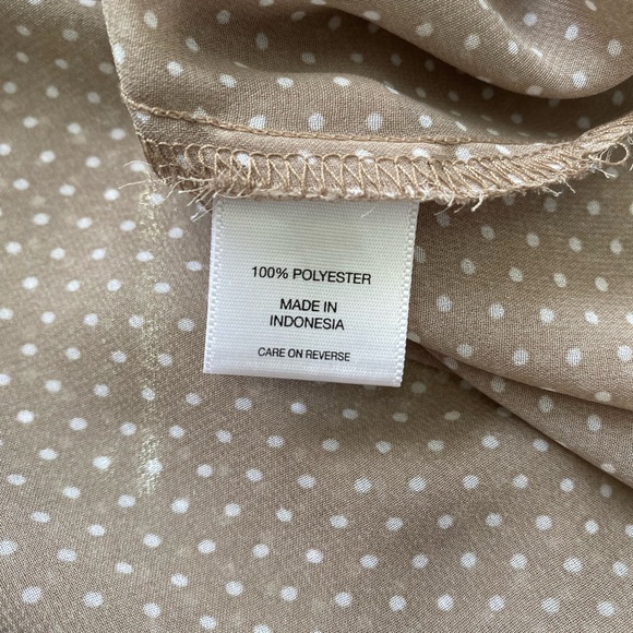 New York & Company Polka-Dot Tank, Woman’s Medium - Item 0005 - Picture 2 of 4